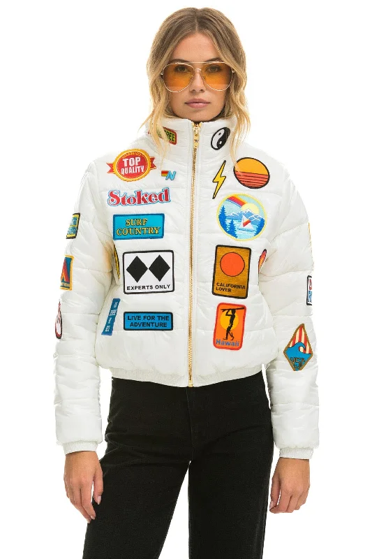 VINTAGE PATCH APRES PUFFER JACKET - WHITE GLOSSY