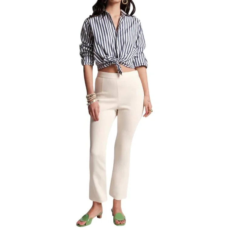 Quincy Strect Crop Pant In White